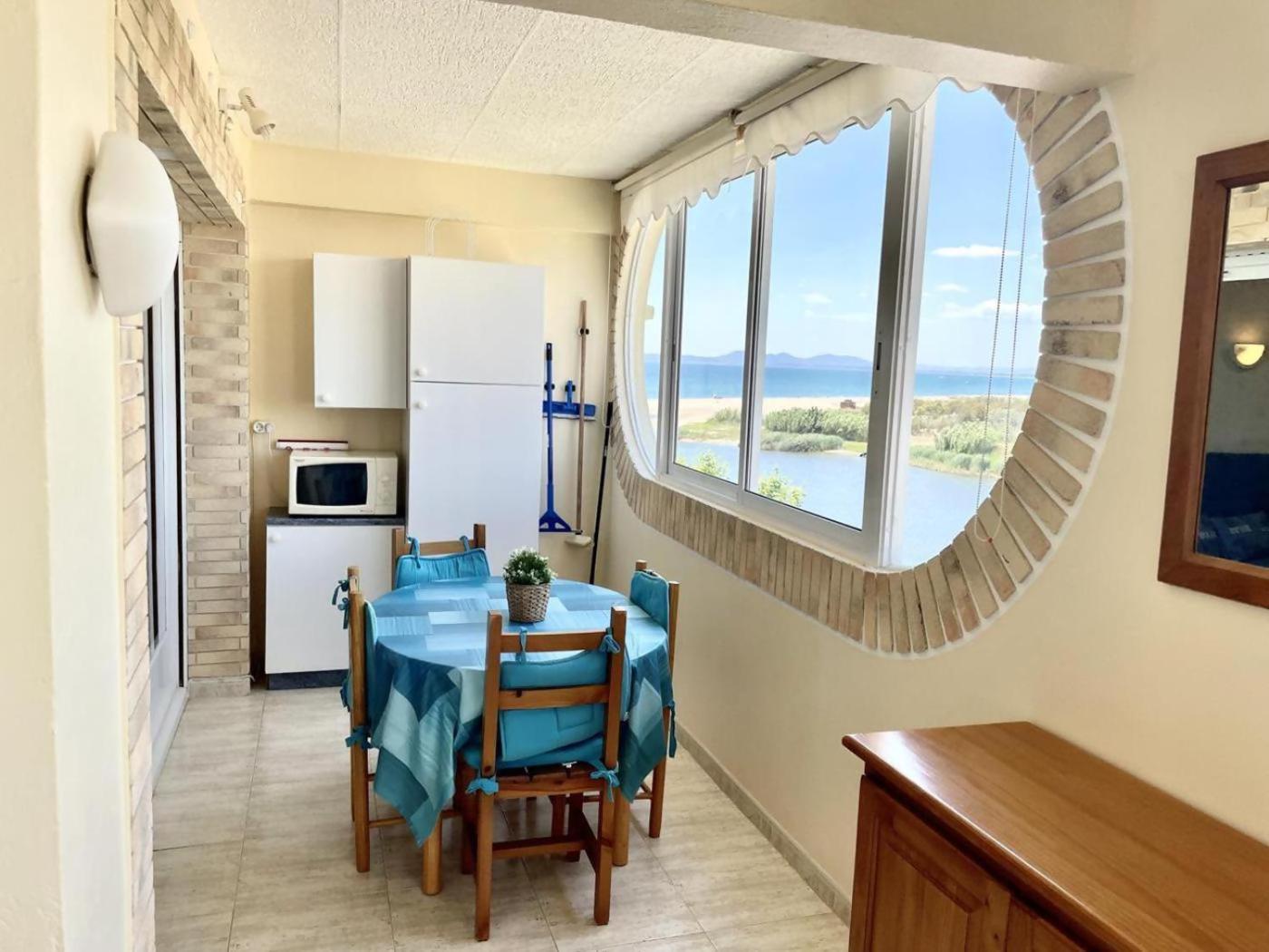 33Apartamento Soleado De Dos Habitaciones Empuriabrava Buitenkant foto